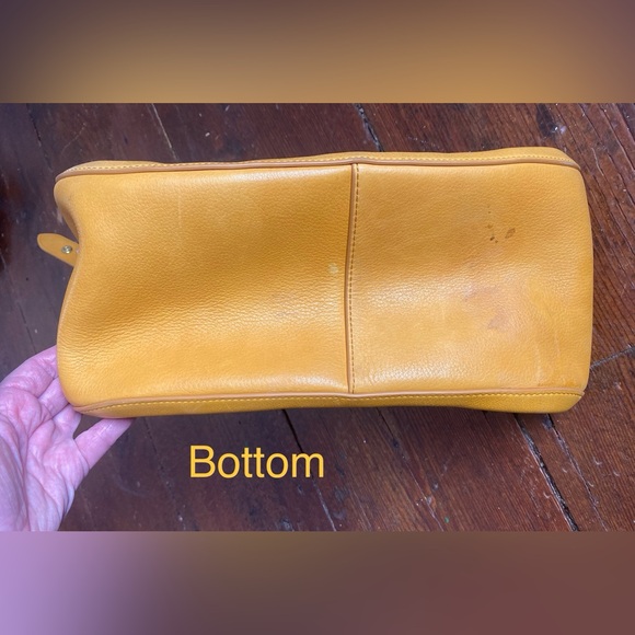 SHINOLA Yellow Pebbled Leather Tote Bag - Picture 7 of 16